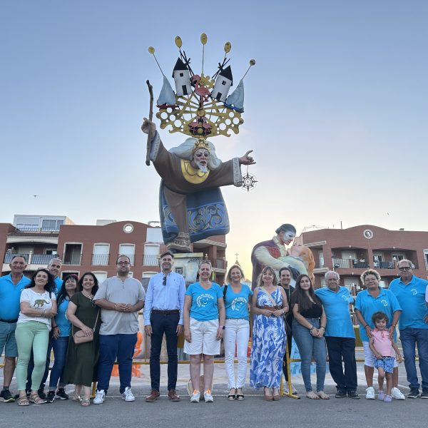 “El hechizo de San Pedro” protagoniza la hoguera municipal  